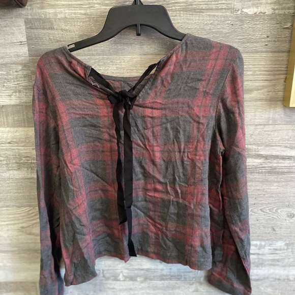 Cloth and stone top sz small - Picture 4 of 4